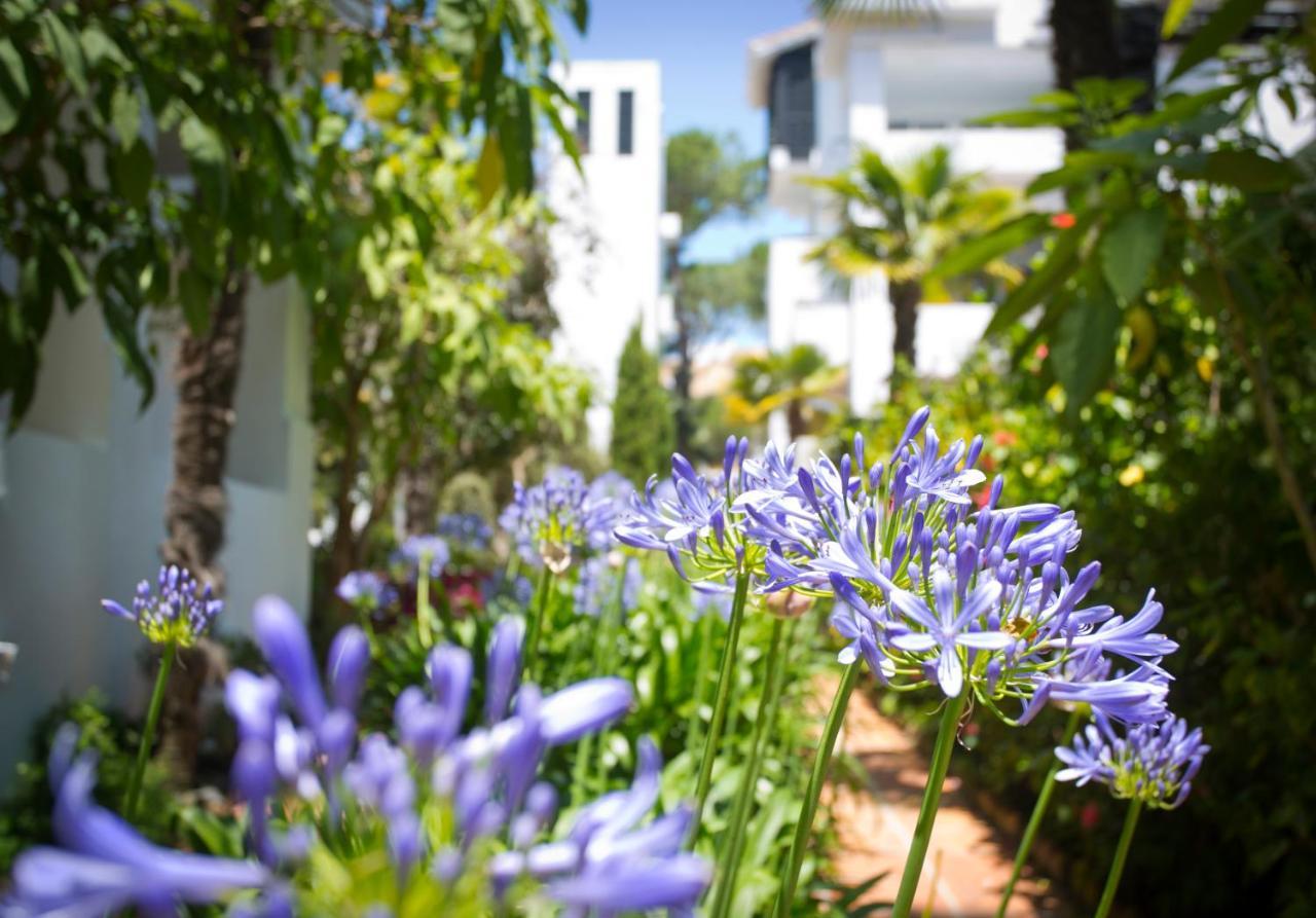 Beachfront Luxury Complex With Tropical Gardens & Pools 마르베야 외부 사진