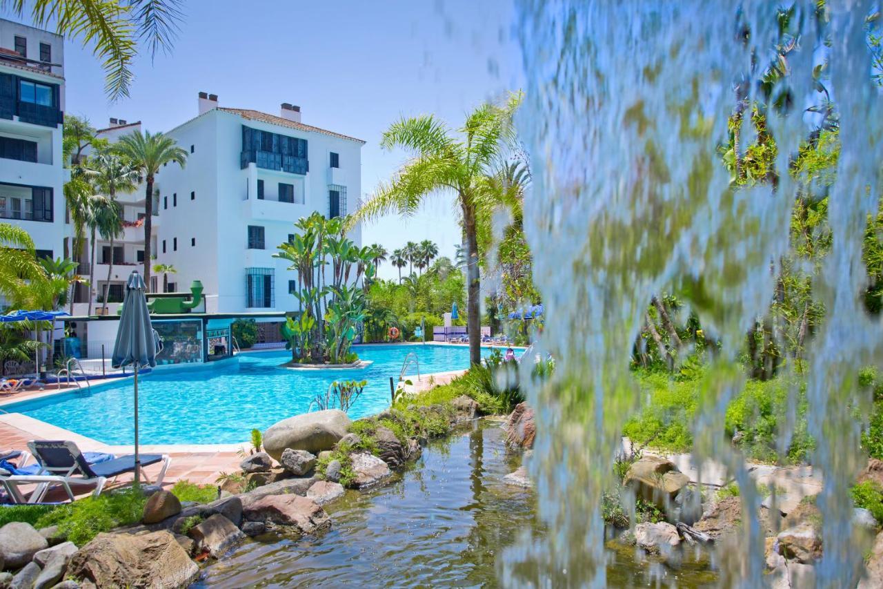 Beachfront Luxury Complex With Tropical Gardens & Pools 마르베야 외부 사진