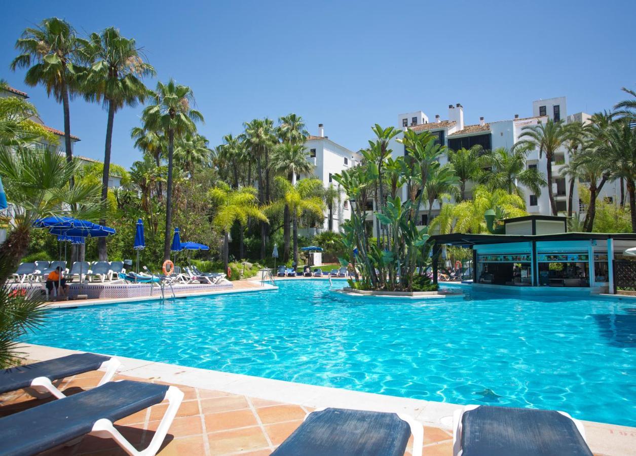 Beachfront Luxury Complex With Tropical Gardens & Pools 마르베야 외부 사진